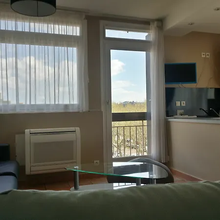 Apartment Le Saint Michel - Les Balcons De La Cite Carcassonne